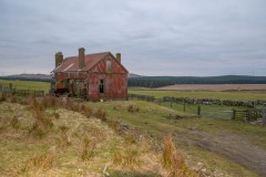 old-farmhouse-2021-near-3-lochs-windfarm-road-old-eldrig-turnoff